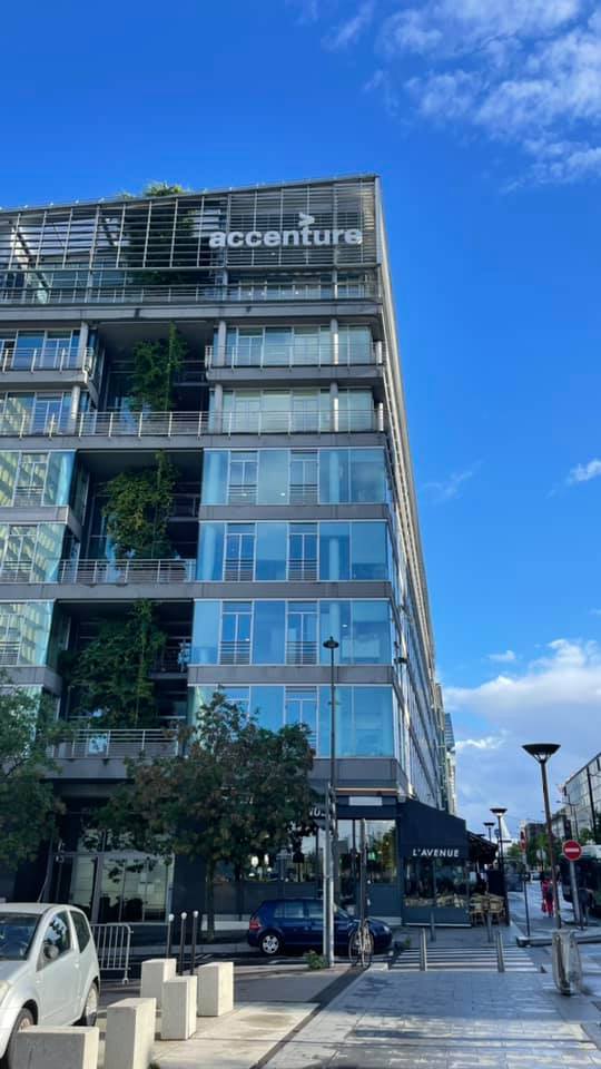 244598029 405817437825881 5270563685676470581 n